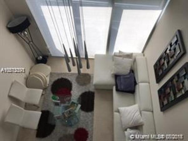 Mint At Riverfront, 92 SW 3rd St #902, Miami, Florida 33130, image 2