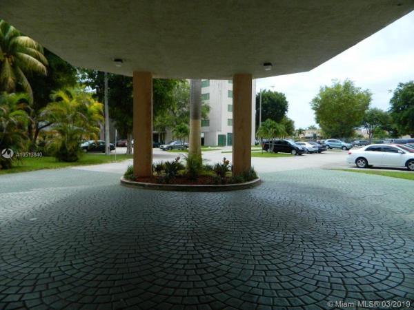 International Park, 11790 SW 18th St #526-3, Tamiami, Florida 33175, image 2