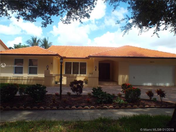 Royal Oaks, 16871 NW 78th Pl, Miami Lakes, Florida 33016, image 2