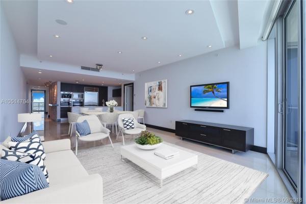 Jade Beach, 17001 Collins Ave #3004, Sunny Isles Beach, Florida 33160, image 2