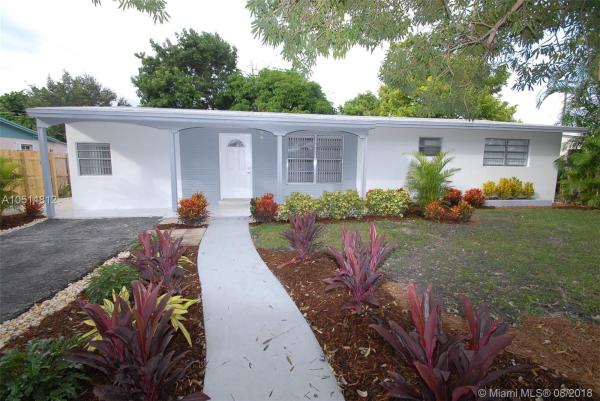 Gia Manor, 161 NE 174th St, Miami, Florida 33162, image 2