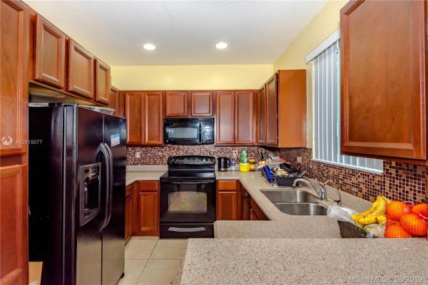 Majorca Isles, 20901 NW 14th Pl #147, Miami Gardens, Florida 33169, image 2