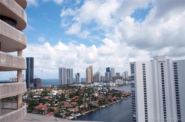 Turnberry Towers, 19355 Turnberry Way #23F, Aventura, Florida 33180, image 2