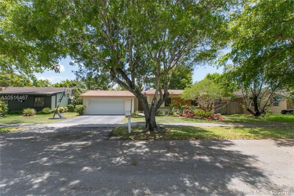 Calusa Club Estates, 10325 SW 128th Ct, The Crossings, Florida 33186, image 2