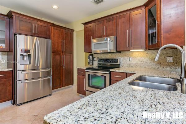 San Marino Village, 1262 Grant Ct, Hollywood, Florida 33019, image 2