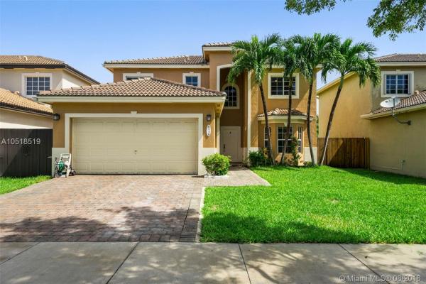 Pelican Bay At Old Cutler Lakes, 9115 SW 210th Ter, Cutler Bay, Florida 33189, image 2