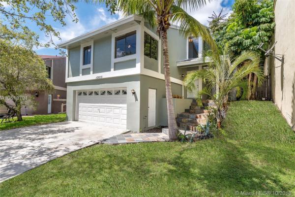 Montego Bay, 10015 SW 218th St, Cutler Bay, Florida 33190, image 2