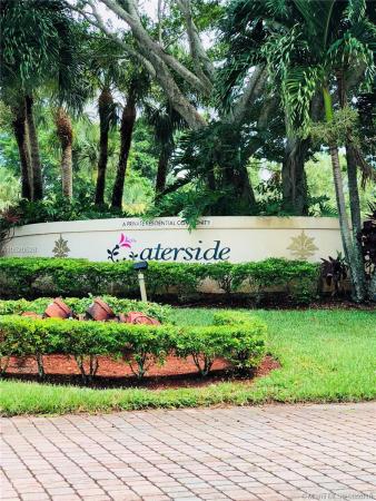 Waterside Luxury Townhomes, 854 Blue Ridge Cir, West Palm Beach, Florida 33409, image 2