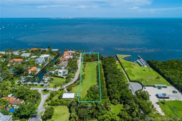 The Moorings, 3300 S Moorings Way, Miami, Florida 33133, image 2