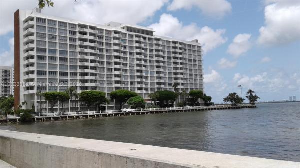 Biscayne 21, 2121 N Bayshore Dr #717, Miami, Florida 33137, image 1