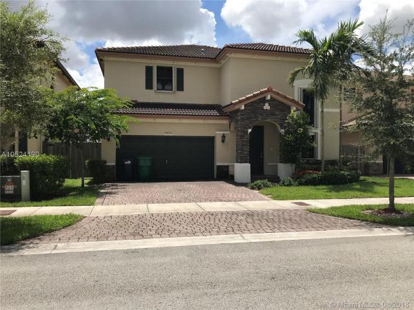 Interlaken, 16600 SW 43rd Ln, Kendale Lakes, Florida 33185, image 2