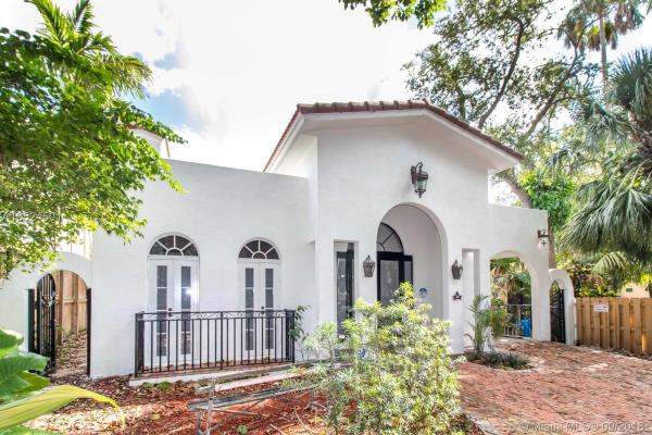 Irvington, 3744 Irvington Ave, Miami, Florida 33133, image 2