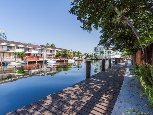 Lakeview Townhomes, 16468 NE 27th Ave #49, North Miami Beach, Florida 33160, image 2