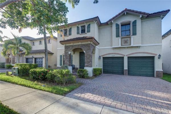 Silver Palms East, 11529 SW 236th St, Princeton, Florida 33032, image 2