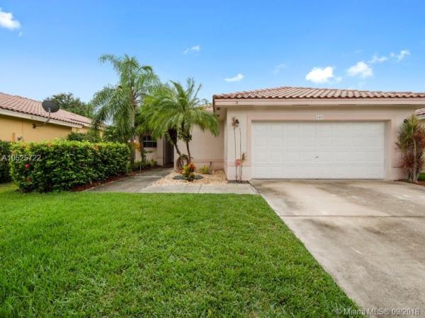 Vista Filare, 405 Vista Verdi Rd, Davie, Florida 33325, image 2