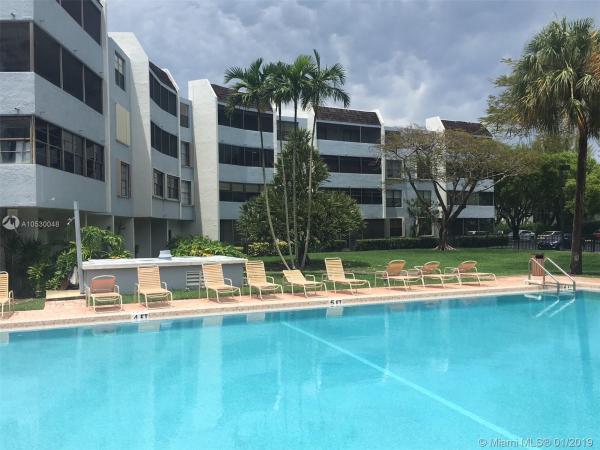 Kendall Gate, 10850 N Kendall Dr #408, Kendall, Florida 33176, image 2
