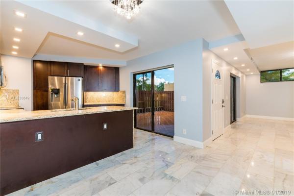 Banyan Lake, 22940 Oxford Pl #A, Boca Raton, Florida 33433, image 2