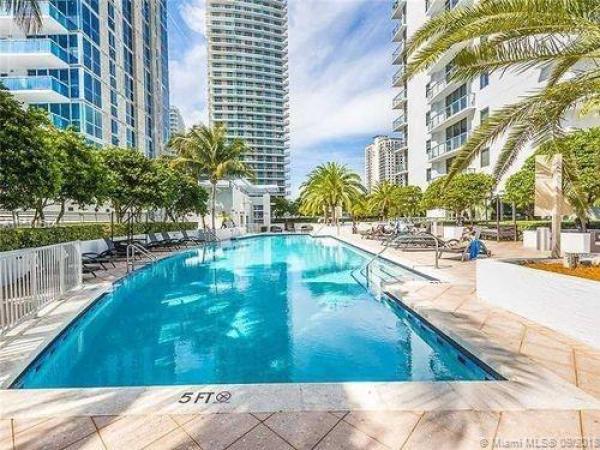 1050 Brickell Brickell #1814, Miami, Florida 33131, image 2
