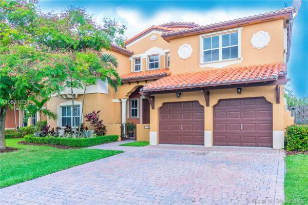 2740 SW 156th Pl, The Hammocks, Florida 33185, image 2