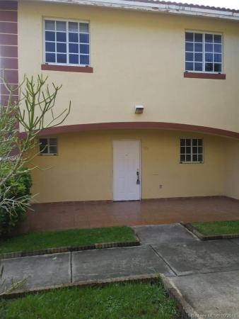 Marquis Villas, 6764 NW 182nd St #103, Hialeah, Florida 33015, image 2