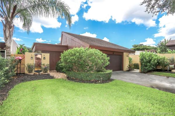 Hidden Oaks, 7747 SW 119th Ct, Kendall, Florida 33183, image 2