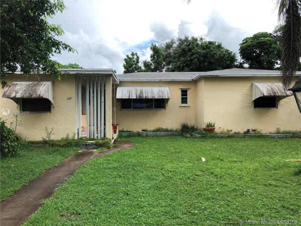Brandon Park, 153 NW 143rd St, Golden Glades, Florida 33168, image 2