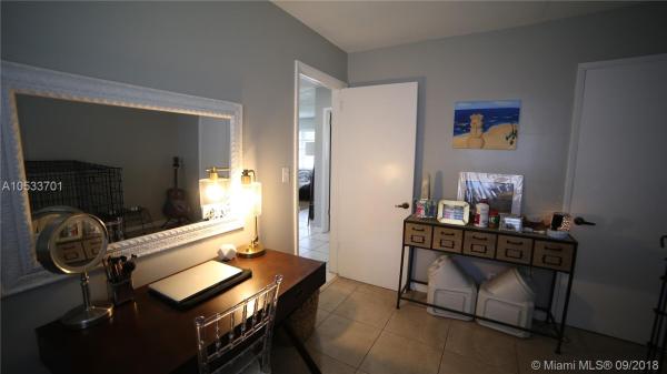 Wilton Manors No HOA, 500 NE 24th St #1-2, Wilton Manors, Florida 33305, image 2
