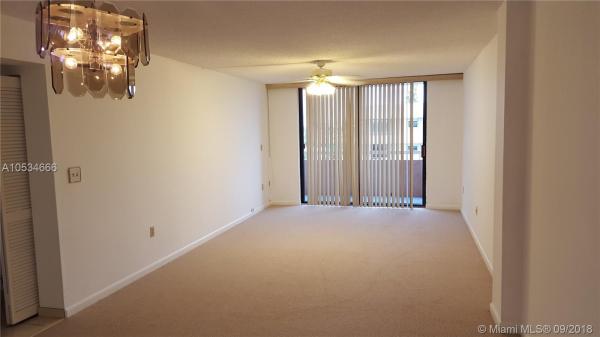 Abbott Gardens, 8101 Byron Ave #509, Miami Beach, Florida 33141, image 2