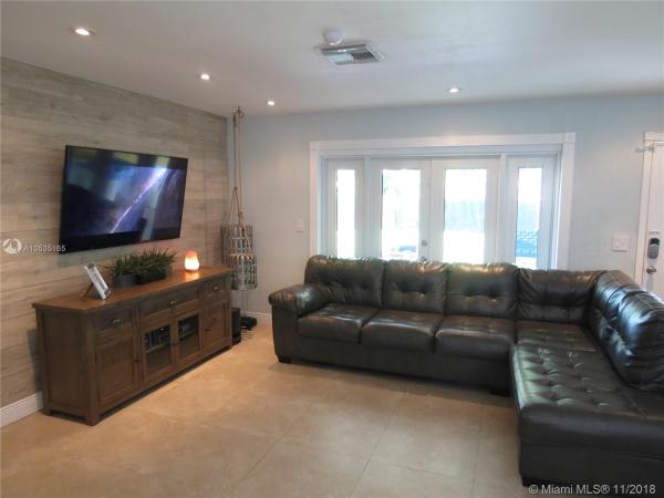 Palmetto Country Club Estates, 16221 SW 97th Ct, Palmetto Estates, Florida 33157, image 2