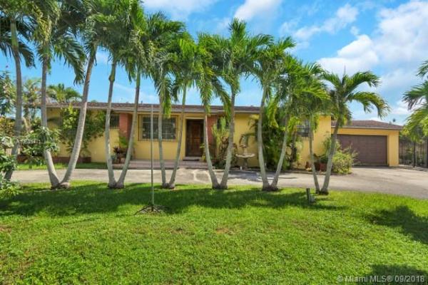Flagler Waterway Estates, 8220 Grand Canal Dr, Fountainebleau, Florida 33144, image 2