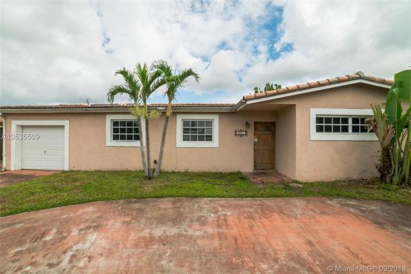Palm Springs North Residential, 8251 NW 170th Ter, Palm Springs North, Florida 33015, image 2