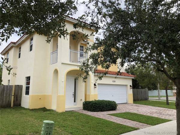 12980 SW 203rd Ln, Unincorporated Dade County, Florida 33177, image 2