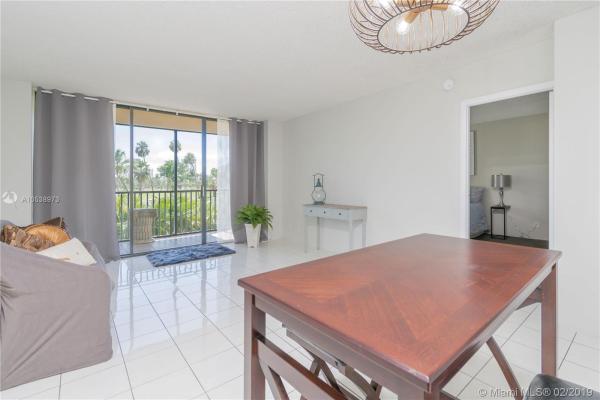 Coronado Tower 1, 20335 W Country Club Dr #207, Aventura, Florida 33180, image 2