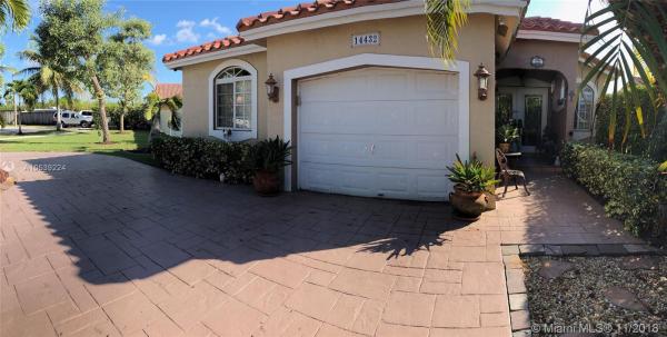 Savannah Landing, 14432 SW 175th St, Richmond West, Florida 33177, image 2