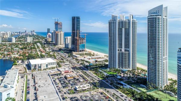 Trump Royale, 18201 Collins Ave #4404, Sunny Isles Beach, Florida 33160, image 2