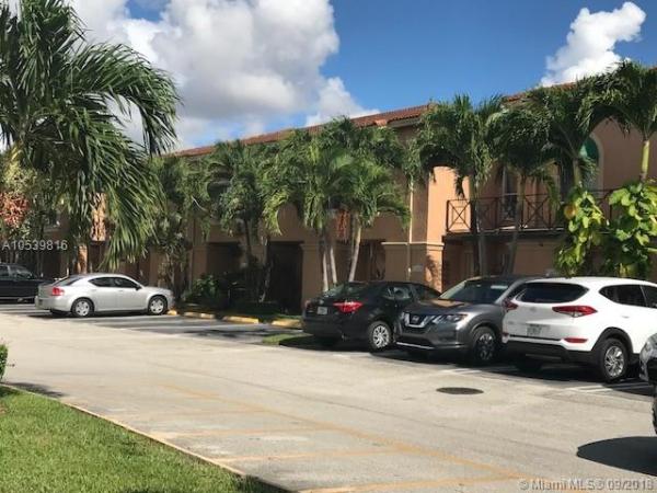 Villa Real, 1132 NW 124th Pl #202, Tamiami, Florida 33182, image 2