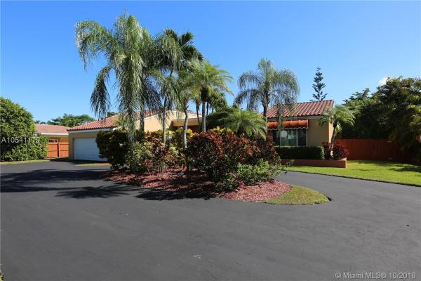 International Gardens, 1841 SW 126th Ct, Tamiami, Florida 33175, image 2