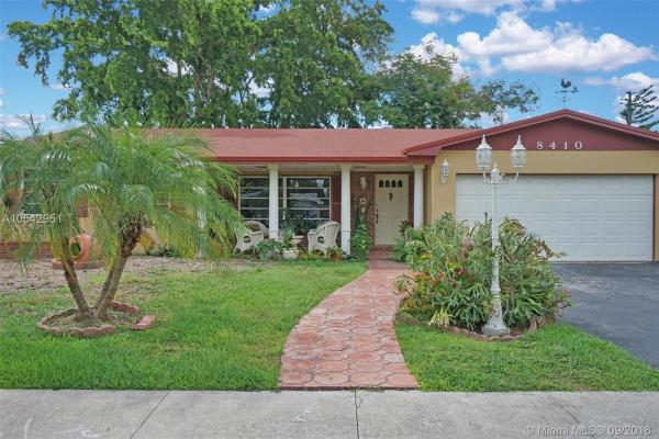 Saga Bay, 8410 SW 201st St, Cutler Bay, Florida 33189, image 2