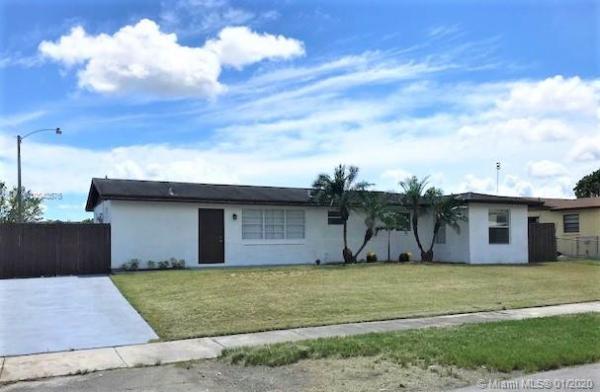 Gem Homes, 30055 SW 143rd Ct, Leisure City, Florida 33033, image 2