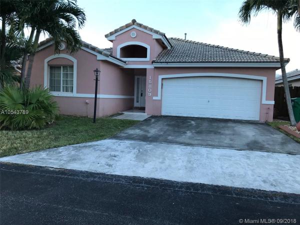 Lago Mar South, 15809 SW 85th Ln, Kendall, Florida 33193, image 2