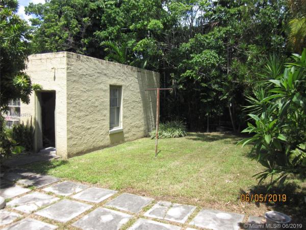 Sunset Lake, 2060 Alton Rd, Miami Beach, Florida 33140, image 2