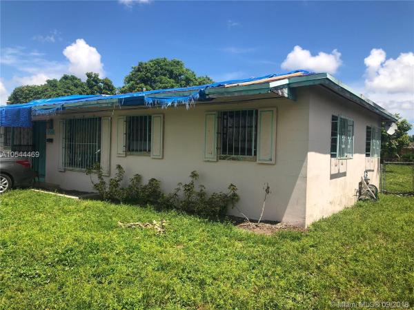 Carol City Gardens, 19221 NW 43rd Ave, Miami Gardens, Florida 33055, image 2