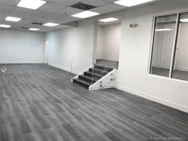 Miami, Florida 33122, image 1
