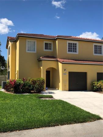 1970 SW 102nd Ter, Miramar, Florida 33025, image 2