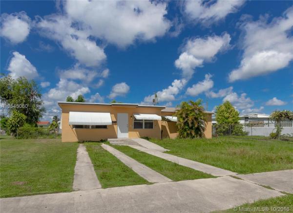 Sky Vista, 1571 NE 13th St, Leisure City, Florida 33033, image 2