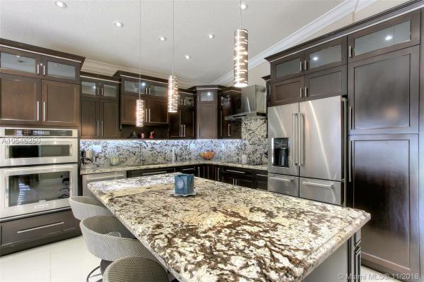 Avalon Estates, 8791 NW 141st Ter, Miami Lakes, Florida 33018, image 2