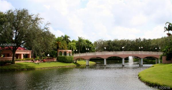 Villa D'Este, 2944 Deer Creek Via Napoli, Deerfield Beach, Florida 33442, image 2
