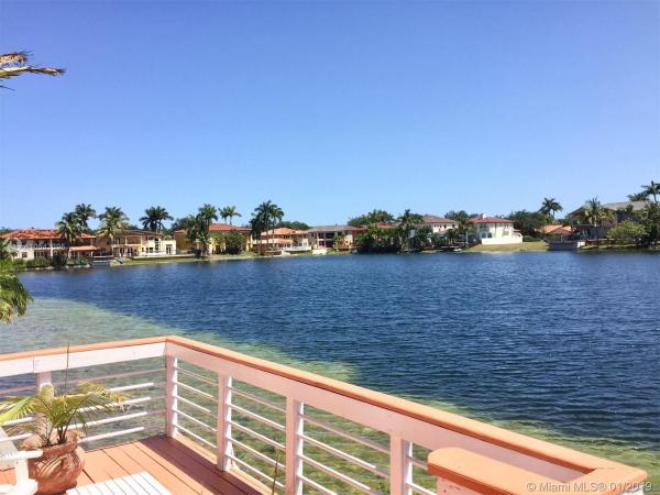 Royal Oaks, 8532 NW 168th Ter, Miami Lakes, Florida 33016, image 2