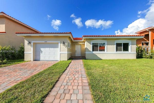 Seastone, 10881 SW 181st Ter, West Perrine, Florida 33157, image 2