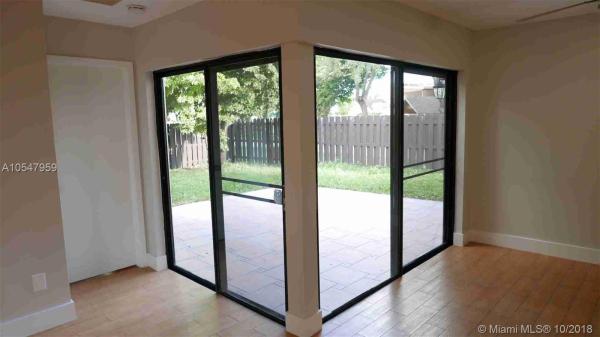 Patio Homes In The Crossings, 11797 SW 134th Pl, The Crossings, Florida 33186, image 2